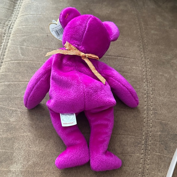 Ty Beanie Babies Magenta Bear Plush Toy - Picture 9 of 10